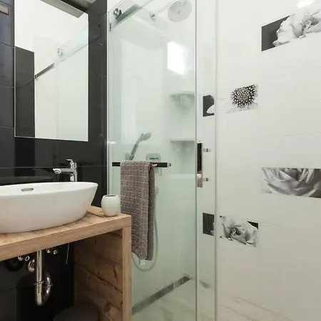 Apartman Luna Apartment *